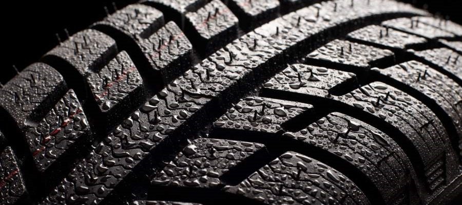 Tire, drops, grip, road safety, Michelin, SafeStart case study, improve safety culture, safety training programme, SafeStart, SafeStart International, safety habits, workplace safety, occupational safety, improve safety culture, boost safety awareness, reduce human failure, reduce injuries, injury reduction, reduce accident rates, improve company figures, prevent critical errors, implement a positive culture change at your company, promote employee engagement, boost employee commitment, 24/7 safety, safety round the clock, being safe 24/7, safe behavioural patterns, learn safe behaviour, acquire universal safety skills, safety skill for families, safety skills for children, safety skills for everyone, safety training for employees, safety for the whole company, safety training for kids, improve operational efficiency, improve quality, safety-related habits, safety-related behaviour, risk patterns, ensure high performance, critical states, critical decisions, critical errors, how injuries occur, how to prevent injuries, how to prevent accidents